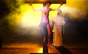 Hot christian lad gets his sins forgiven after dominant holy father fucks him without a condom