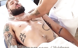 Gayroom bearded client acquires pounded